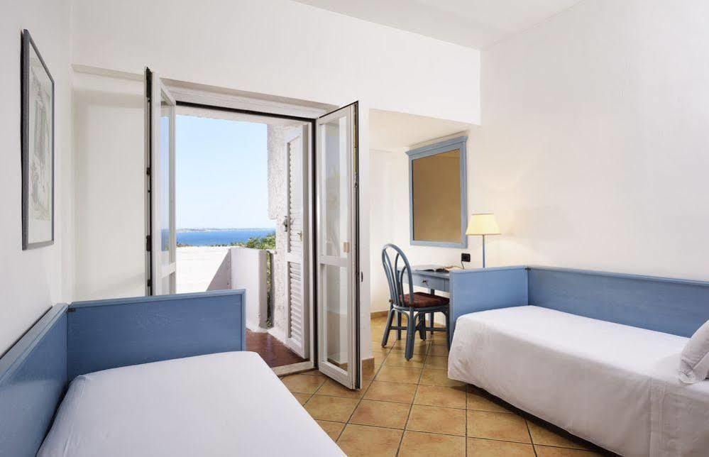 Hotel Th Capo Rizzuto Isola Di Capo Rizzuto Exterior foto